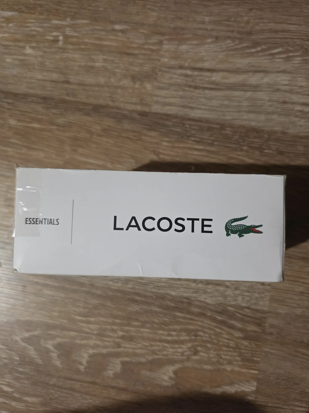 Lacoste Essentials 3 Pack White Regular Fit V- Neck T-shirts Tee Cotton SZ SMALL